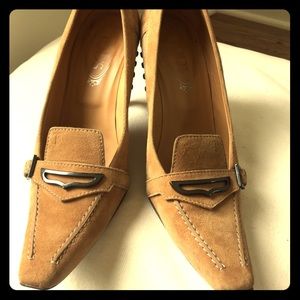 Tod’s suede high heels